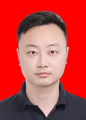 杨帆